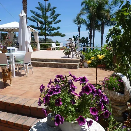 Holidaysora Taormina - Il Giardino Di Graziella Exterior photo